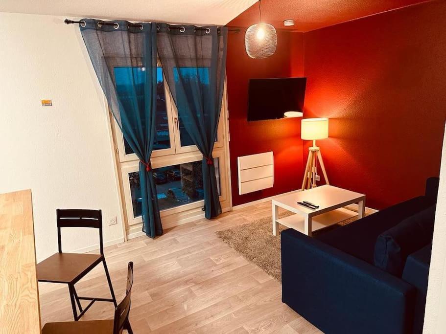Studio Centre Avec Wifi Lägenhet Mulhouse Exteriör bild